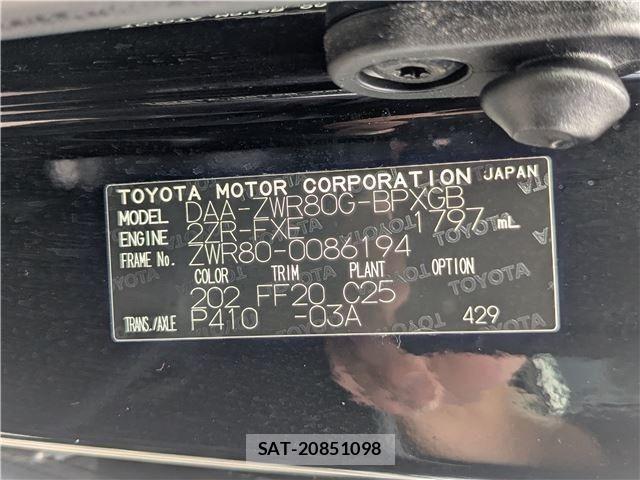 Toyota VOXY HYBRID 2015-01 7964376-9