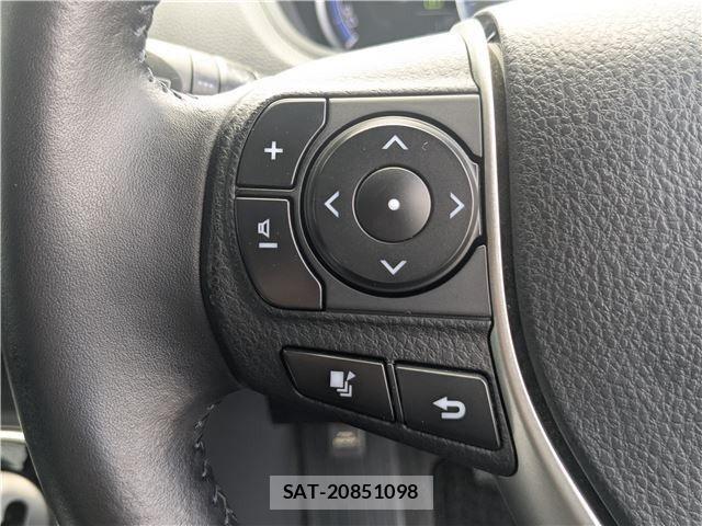 Toyota VOXY HYBRID 2015-01 7964376-16
