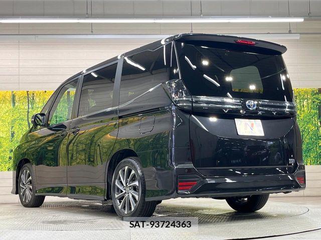 Toyota VOXY HYBRID 2023-09 7964359-17