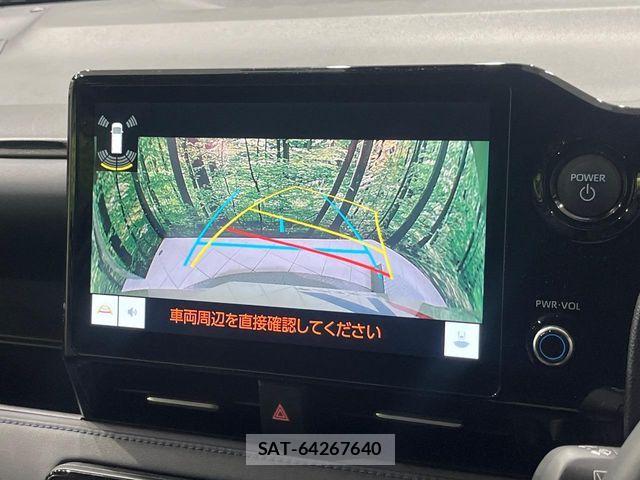 Toyota VOXY HYBRID 2024-01 7964358-4