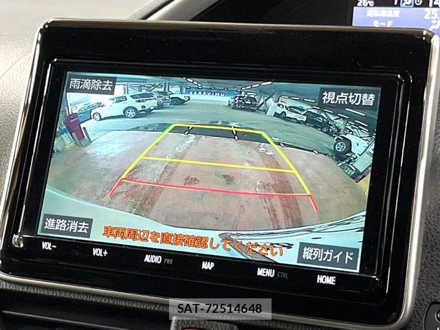 Toyota VOXY HYBRID 2021-06 7981536-4