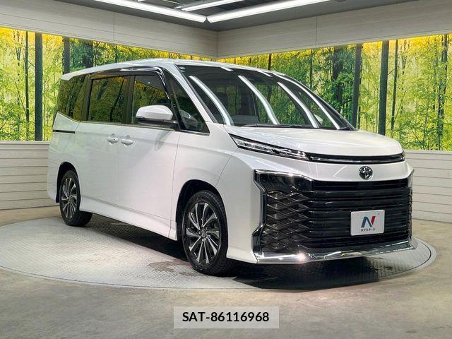 Toyota VOXY HYBRID 2026-04 7981518-16