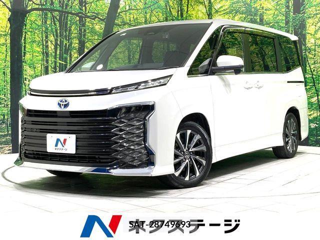 Toyota VOXY HYBRID 2023-03 7981535-0
