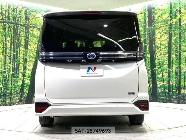 Toyota VOXY HYBRID 2023-03 7981535-14