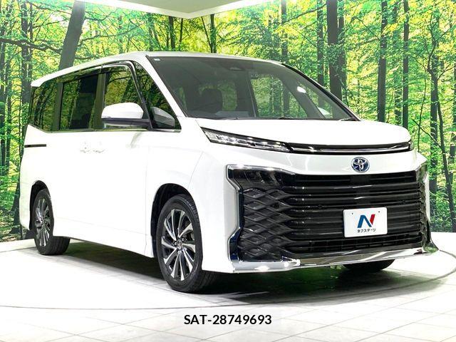 Toyota VOXY HYBRID 2023-03 7981535-15