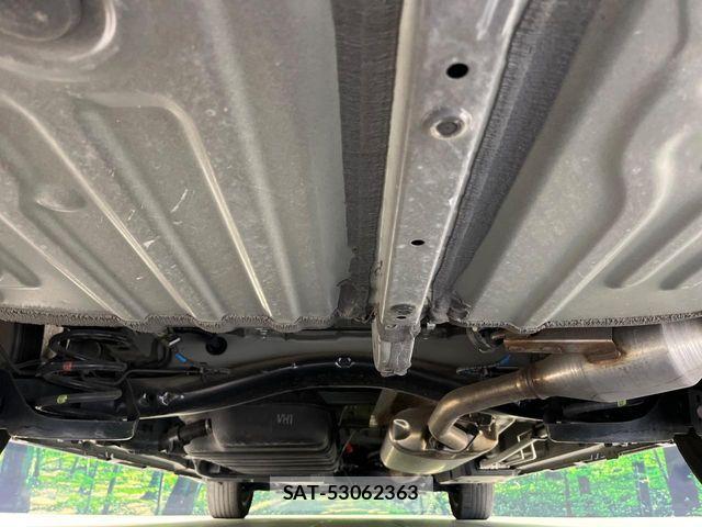 Toyota VOXY HYBRID 2023-09 7981530-18