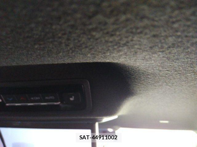 Toyota VOXY HYBRID 2025-01 7981521-20