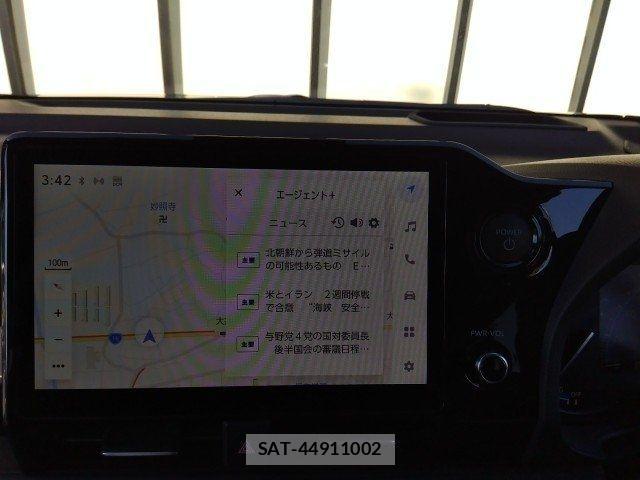 Toyota VOXY HYBRID 2025-01 7981521-23