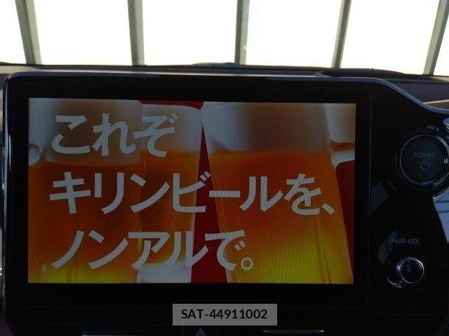 Toyota VOXY HYBRID 2025-01 7981521-24