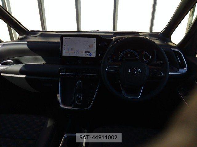 Toyota VOXY HYBRID 2025-01 7981521-8