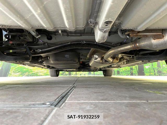 Toyota VOXY HYBRID 2024-08 7981528-19