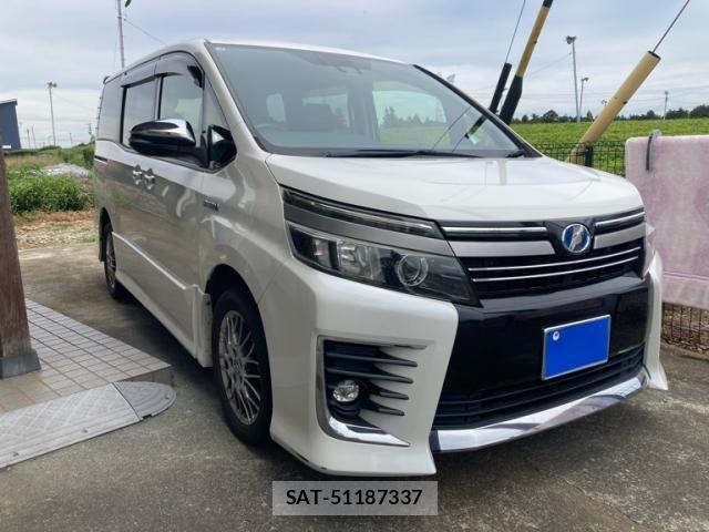 Toyota VOXY HYBRID 2017-02 7981549-1