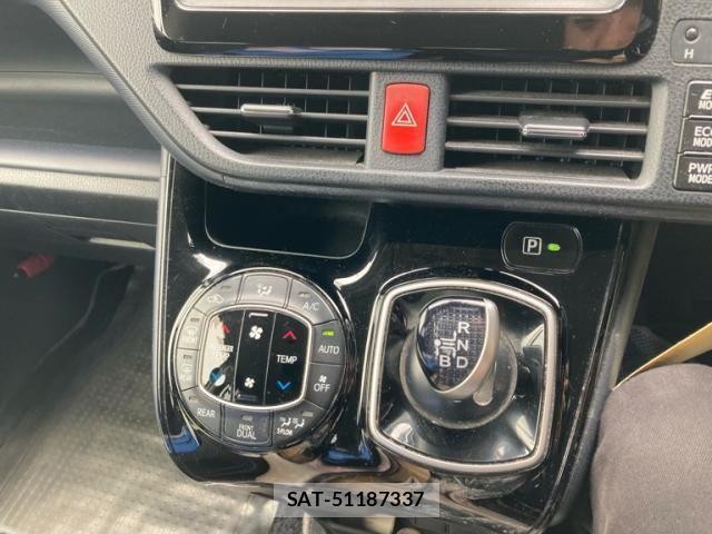 Toyota VOXY HYBRID 2017-02 7981549-25