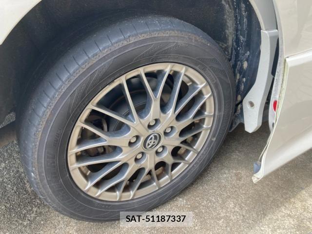 Toyota VOXY HYBRID 2017-02 7981549-4