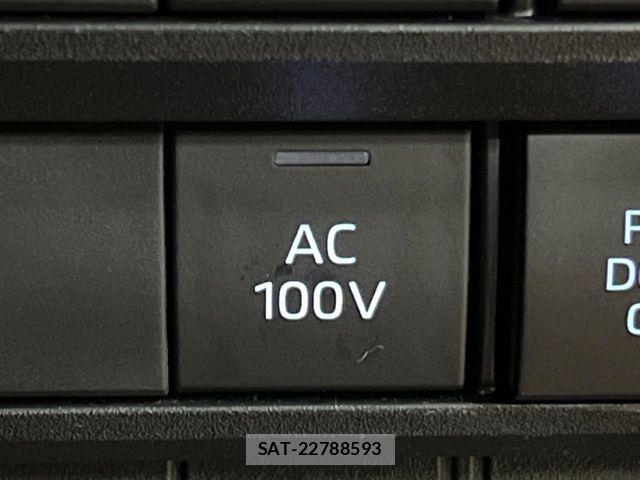 Toyota VOXY HYBRID 2023-09 7981531-6