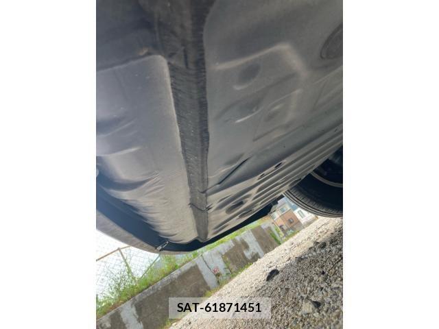 Toyota VOXY HYBRID 2014-03 7981550-14