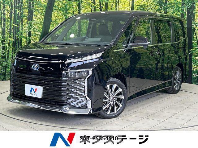 Toyota VOXY HYBRID 2022-06 7981533-0