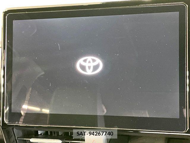 Toyota VOXY HYBRID 2024-02 7981519-4