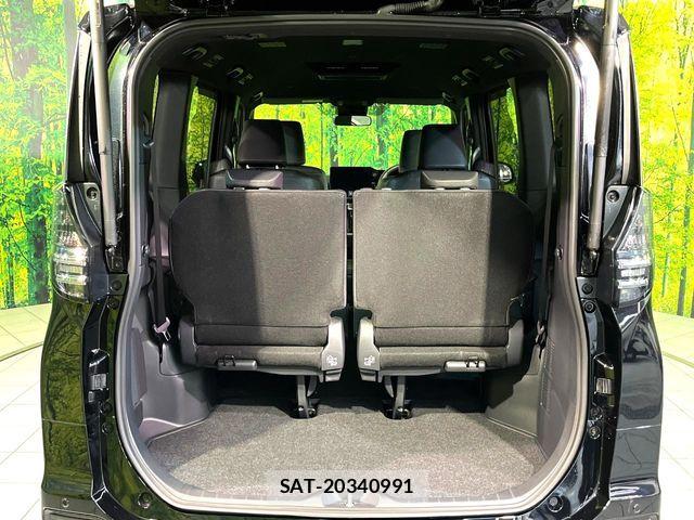 Toyota VOXY HYBRID 2026-01 7981520-10