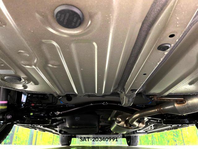 Toyota VOXY HYBRID 2026-01 7981520-19