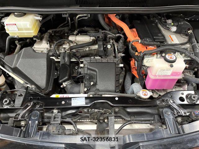 Toyota VOXY HYBRID 2020-03 7981539-18