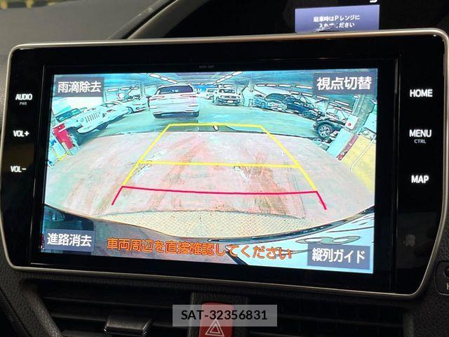 Toyota VOXY HYBRID 2020-03 7981539-4