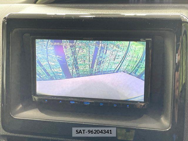 Toyota VOXY HYBRID 2021-11 7981543-3