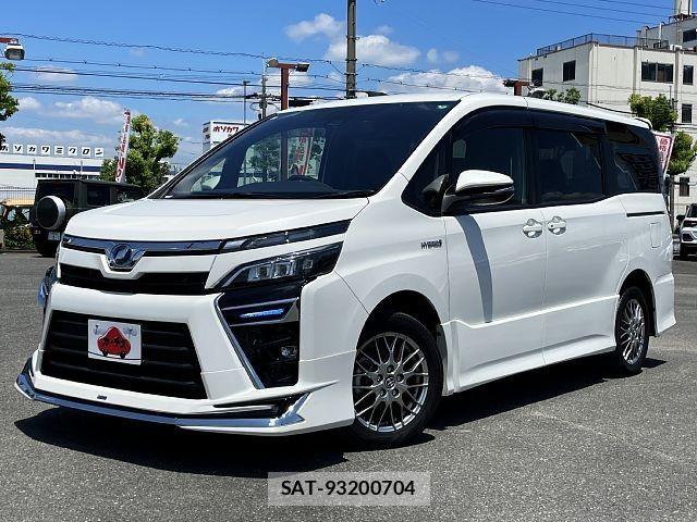 Toyota VOXY HYBRID 2017-10 7981545-0