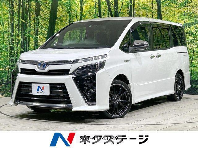 Toyota VOXY HYBRID 2019-03 7981538-0