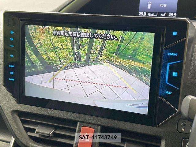 Toyota VOXY HYBRID 2019-03 7981538-3