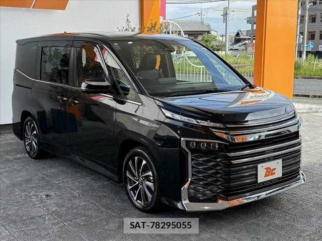 Toyota VOXY HYBRID 2022-09 7981532-7