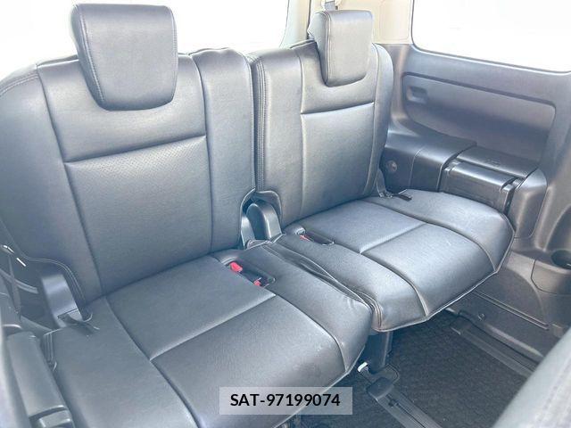 Toyota VOXY HYBRID 2014-05 7981546-10