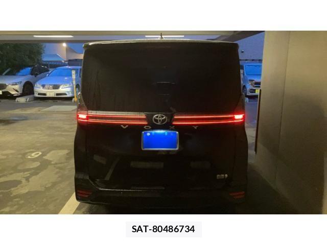 Toyota VOXY HYBRID 2025-04 7981529-1