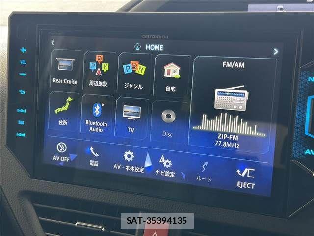 Toyota VOXY HYBRID 2018-05 8039148-4
