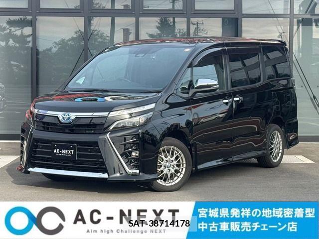 Toyota VOXY HYBRID 2020-12 8039146-0