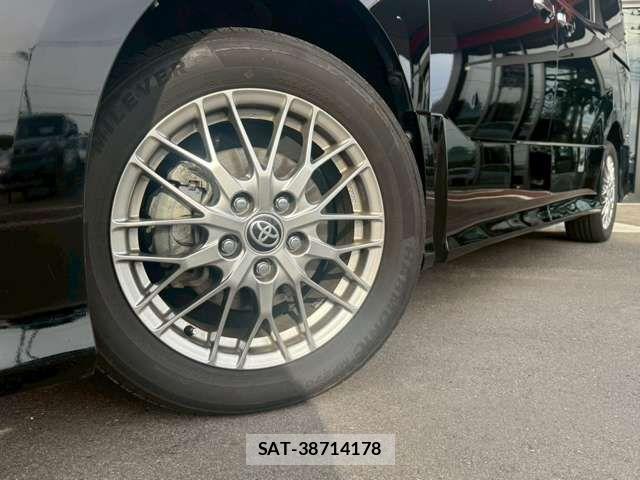 Toyota VOXY HYBRID 2020-12 8039146-15
