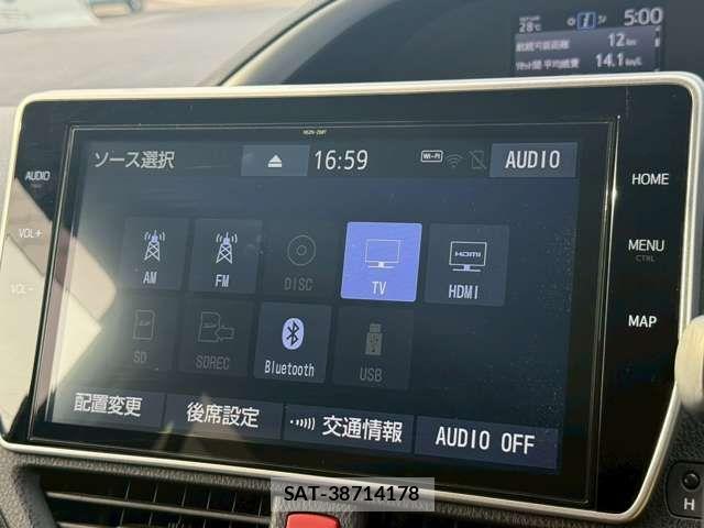 Toyota VOXY HYBRID 2020-12 8039146-6