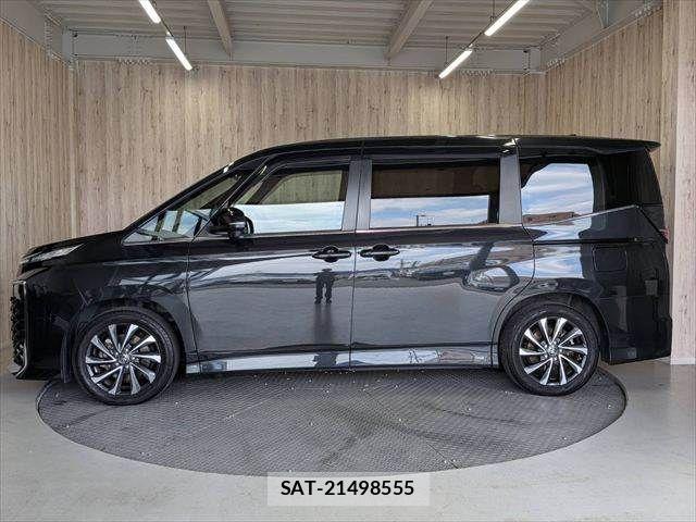 Toyota VOXY HYBRID 2023-09 8039142-20