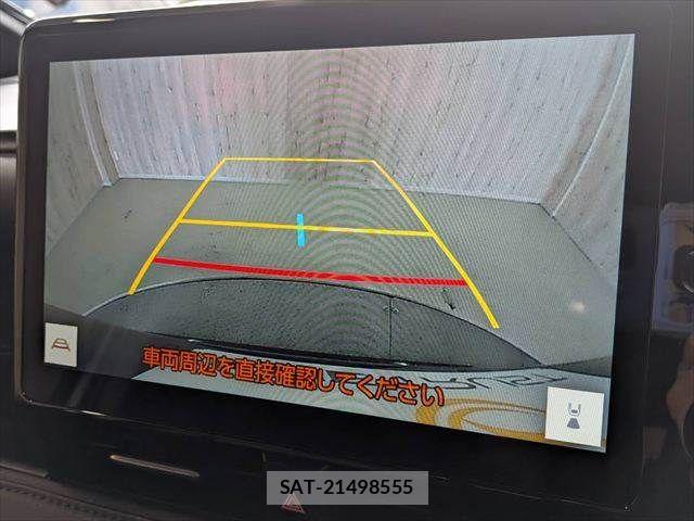 Toyota VOXY HYBRID 2023-09 8039142-5