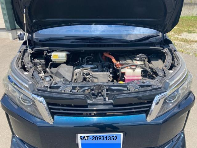 Toyota VOXY HYBRID 2015-04 8039151-8