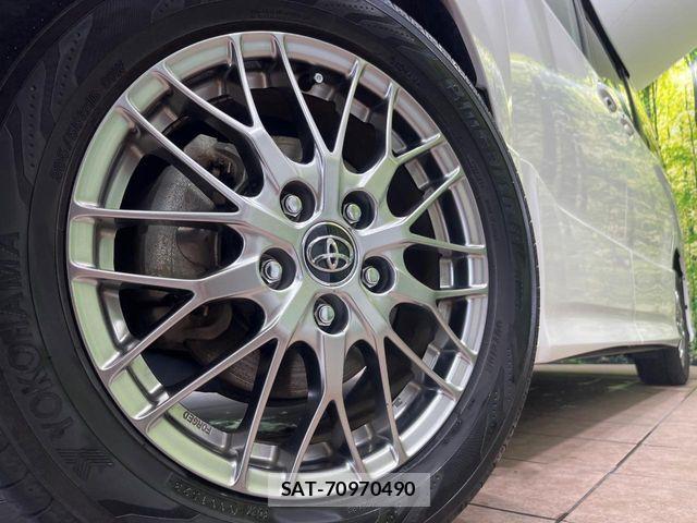 Toyota VOXY HYBRID 2017-12 8039145-13