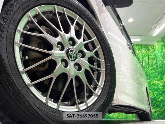 Toyota VOXY HYBRID 2019-01 8039144-15