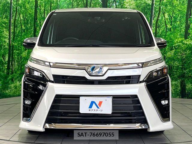 Toyota VOXY HYBRID 2019-01 8039144-16