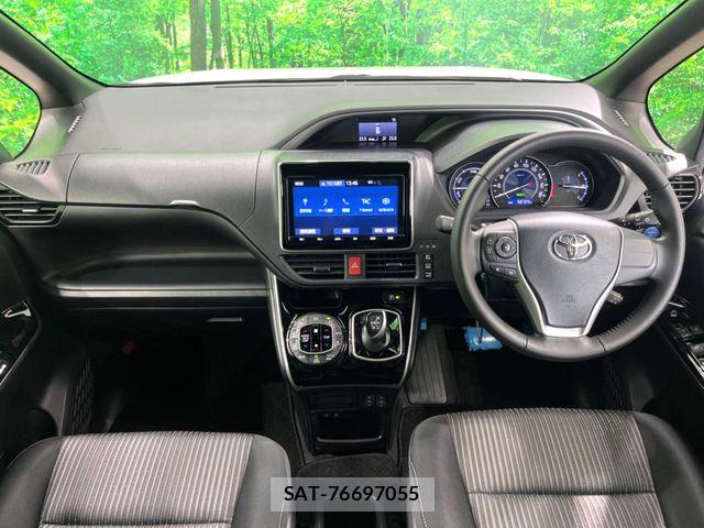 Toyota VOXY HYBRID 2019-01 8039144-1
