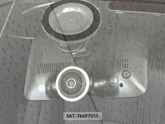 Toyota VOXY HYBRID 2019-01 8039144-6