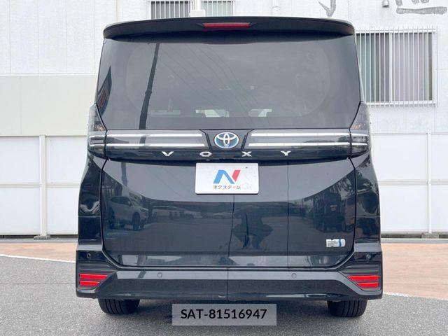 Toyota VOXY HYBRID 2022-08 8039141-15