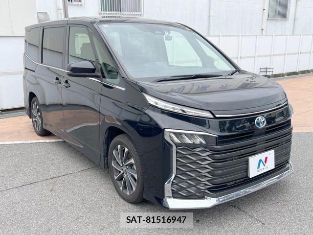 Toyota VOXY HYBRID 2022-08 8039141-16
