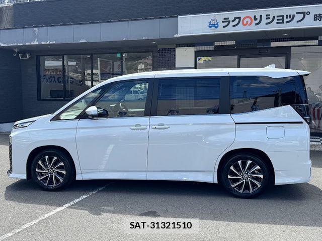 Toyota VOXY HYBRID 2026-06 8039131-3