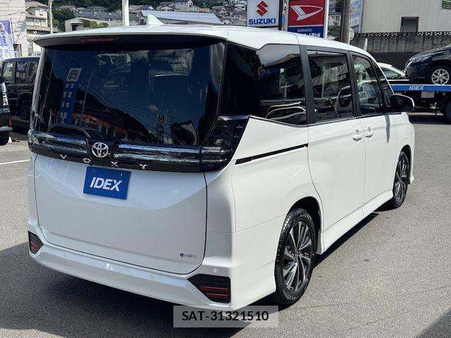 Toyota VOXY HYBRID 2026-06 8039131-5