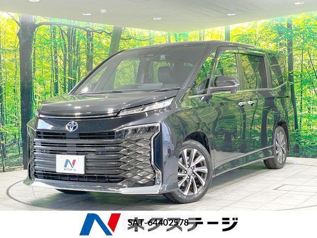 Toyota VOXY HYBRID 2023-07 8039135-0